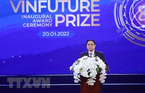 El primer premio Global Vinfuture premia a investigadores y trabajos científicos en Hanói - ảnh 1