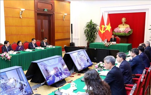 Dirigentes políticos de Vietnam y Cuba realizan conversaciones virtuales sobre relaciones binacionales - ảnh 1