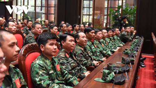 Distinguen a 76 rescatistas vietnamitas tras cumplir su misión en Turquía  - ảnh 2