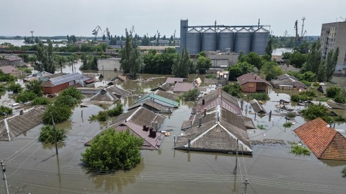Voladura de la presa Nova Kajovka: Organismos de la ONU en Ucrania evalúan daños - ảnh 1