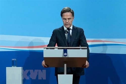 Premier neerlandés debate posibilidad de gobierno interino  - ảnh 1