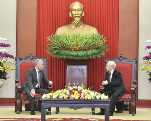 Líderes vietnamitas se reúnen con presidente de la Duma Estatal rusa - ảnh 1