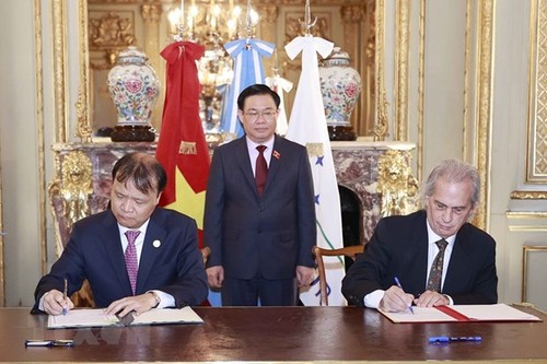 Relaciones Vietnam-Argentina se dirigen al futuro - ảnh 2