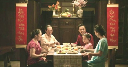 Tet, un elemento enriquecedor de la cultura vietnamita - ảnh 1