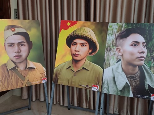 Lanzan en Hanói programa para restaurar retratos de mártires y personas con méritos - ảnh 1