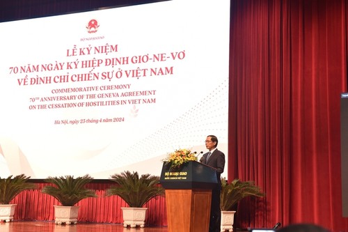 Celebran en Hanói los 70 años de la firma de los Acuerdos de Ginebra - ảnh 1