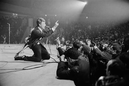 Johnny Hallyday huyền thoại nhạc rock người Pháp qua đời ở tuổi 74 - ảnh 3