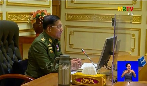 Myanmar: première réunion après le remaniement du cabinet gouvernemental - ảnh 1