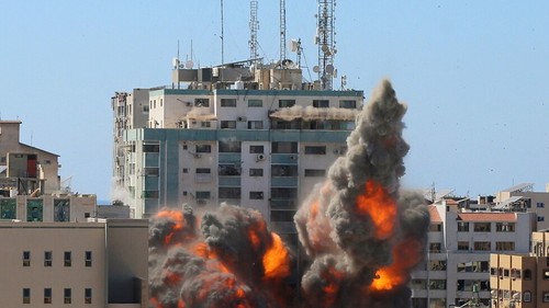 Israël poursuit ses attaques «avec une force maximale» contre Gaza - ảnh 1