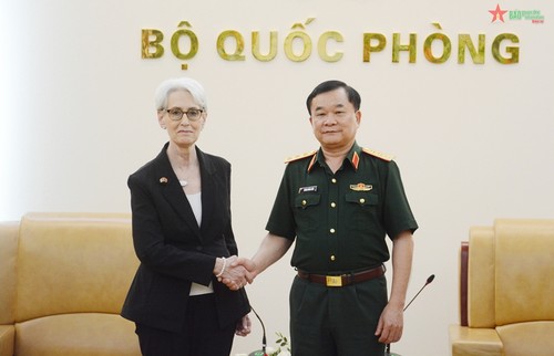 Vietnam et États-Unis renforcent leur coopération pour réparer les dommages de guerre - ảnh 1