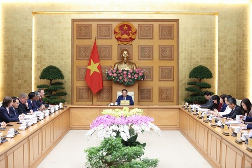 Pham Minh Chinh veut stimuler les liens commerciaux avec l’Union européenne - ảnh 1