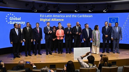Sommet UE-CELAC: L’UE et l’Amérique Latine tentent de relancer leurs relations  - ảnh 1