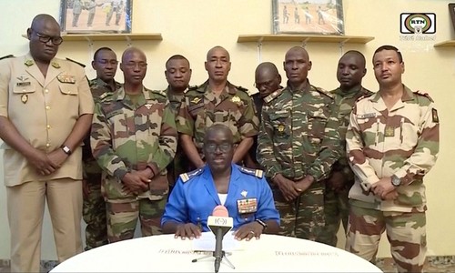 Les dirigeants du monde condamnent la tentative de coup d'État au Niger    - ảnh 1