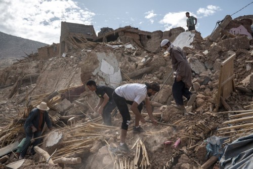 Le Maroc met en place un programme de relogement des sinistrés du tremblement de terre - ảnh 1