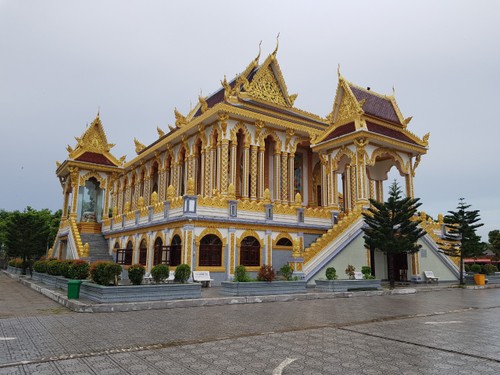 Tà Mon, l’une des plus belles pagodes de Soc Trang - ảnh 1