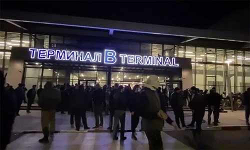 Russie: Réunion spéciale sur l’assaut contre un aéroport au Daguestan - ảnh 2