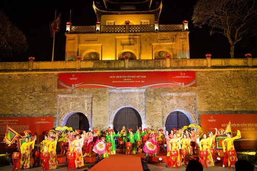 Inauguration de la Fête du Patrimoine culturel du Vietnam 2023 - ảnh 1