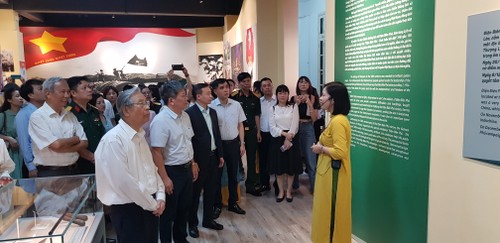 L’exposition «Diên Biên Phu - Esprit Indomptable» ouvre ses portes à Hanoï - ảnh 1