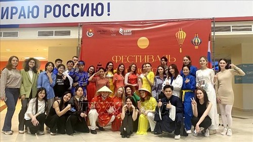 Faire rayonner la culture vietnamienne dans l'Extrême-Orient russe - ảnh 1