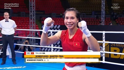 Paris 2024: La boxeuse Hà Thi Linh qualifie le Vietnam pour son onzième billet olympique - ảnh 1