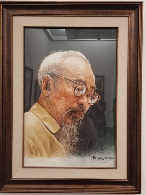 Dào Trong Ly: L'artiste derrière les portraits du Président Hô Chi Minh - ảnh 3