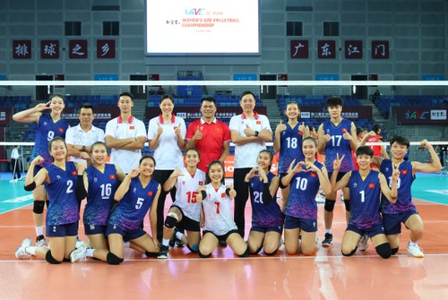 L'équipe féminine vietnamienne de volley-ball U20 se qualifie pour la Coupe du monde féminine U21 - ảnh 1