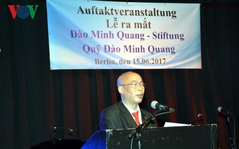 Lễ ra mắt Quỹ khuyến học và bảo tồn dân ca Việt - Đức - ảnh 1