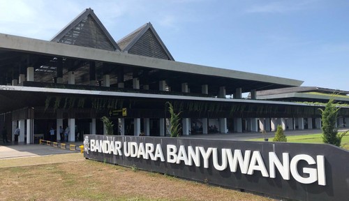 ความประทับใจต่อสนามบิน Banyuwangi ซึ่งเป็นสนามบินที่เป็นมิตรต่อสิ่งแวดล้อมแห่งแรกในอินโดนีเซีย - ảnh 1