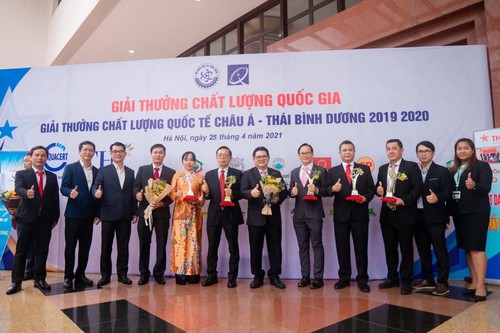 ซี.พี. เวียดนามรับรางวัลเหรียญทองคุณภาพแห่งชาติในปี 2020  - ảnh 1