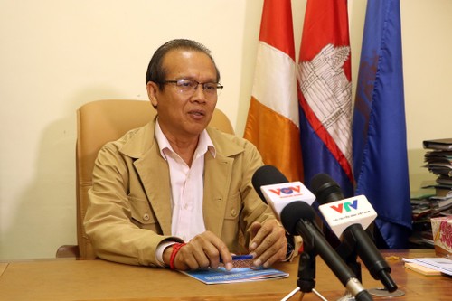 กัมพูชามีความประสงค์ที่จะส่งเสริมความเชื่อมโยงด้านการท่องเที่ยวทางทะเลกับเวียดนาม - ảnh 2