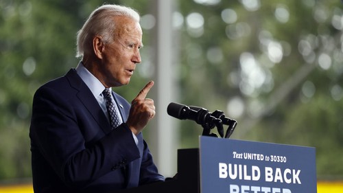Biden leads Trump nationally by double digits - ảnh 1