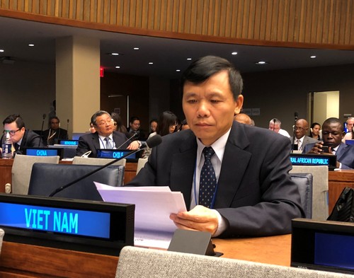 Vietnam calls for negotiations of comprehensive solution in Cyprus - ảnh 1