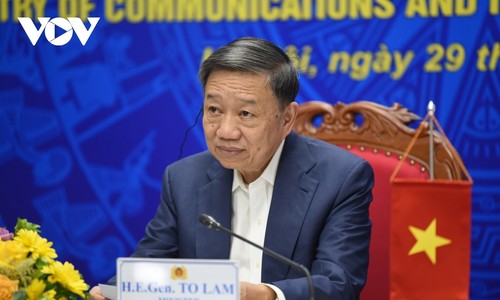 Vietnam, Singapore step up cyber security cooperation - ảnh 1