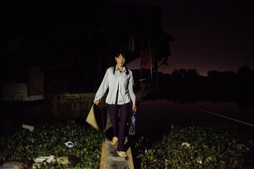 Life on Hanoi's floating guesthouse - ảnh 13