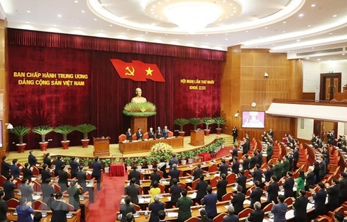 Party economic blueprint highlights Vietnam’s hi-tech shift - ảnh 1