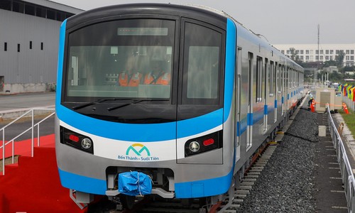 HCMC to get four Japanese-built metro trains in summer - ảnh 1