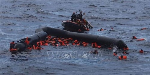 UN urges Libya, EU to protect migrants crossing Mediterranean Sea - ảnh 1
