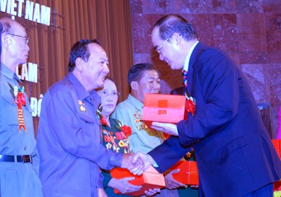 Kỷ niệm 62 năm Chủ tịch Hồ Chí Minh sáng lập lực lượng thanh niên xung phong - ảnh 1