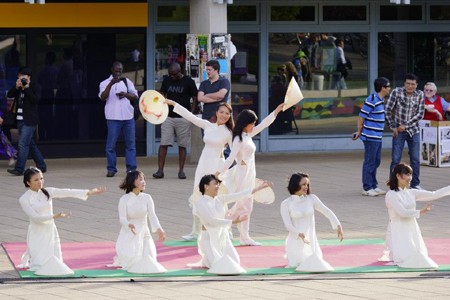 Lễ hội văn hóa đậm chất Việt trên đất Australia - ảnh 1