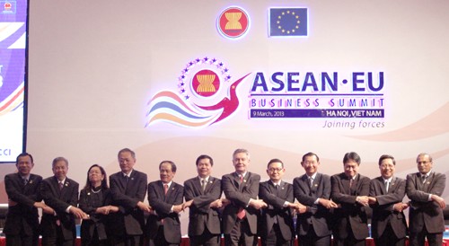 ASEAN – EU hài hòa hóa chính sách, qui chế, cùng phát triển - ảnh 2