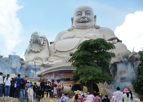 Tượng Phật trên núi Cấm đạt kỷ lục châu Á - ảnh 1