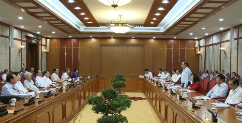 Bộ Chính trị cho ý kiến về việc chuẩn bị Đại hội đại biểu lần thứ XVI Đảng bộ thành phố Hà Nội - ảnh 1