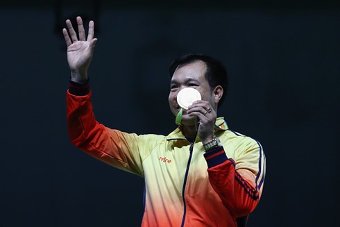 Hoàng Xuân Vinh lập kỷ lục, giành HCV cho thể thao Việt Nam ở Olympic - ảnh 1
