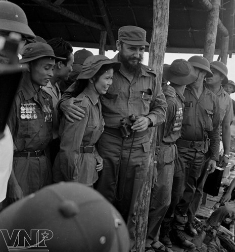 Hình ảnh Fidel Castro bên Việt Nam những năm tháng chiến tranh - ảnh 5