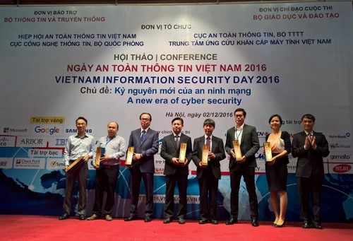 Hướng tới xây dựng xã hội thông tin Việt Nam an toàn và lành mạnh - ảnh 1