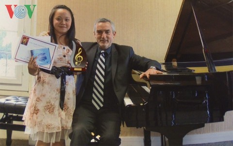 Tài năng không đợi tuổi của nữ pianist người Việt tại Séc - ảnh 3