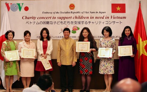 ĐSQ Việt Nam tại Nhật Bản tổ chức Hoà nhạc từ thiện vì trẻ em khó khăn - ảnh 5