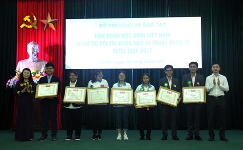  Việt Nam xếp thứ 3 tại Hội thi khoa học kỹ thuật quốc tế Intel Isef 2017 - ảnh 1