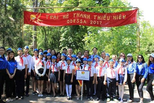 Hội người Việt Nam tại Odessa tổ chức Trại hè "Chắp cánh ước mơ" - 2017 - ảnh 2