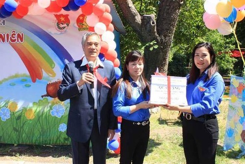 Hội người Việt Nam tại Odessa tổ chức Trại hè "Chắp cánh ước mơ" - 2017 - ảnh 8